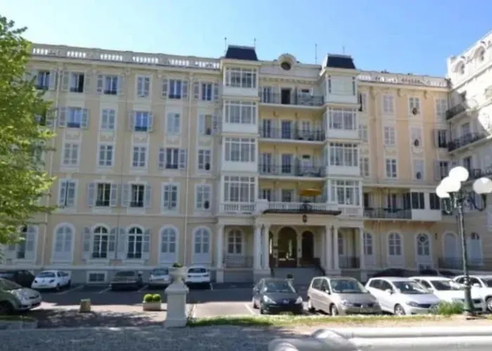 Апартаменты Confortable Avec Balcon A